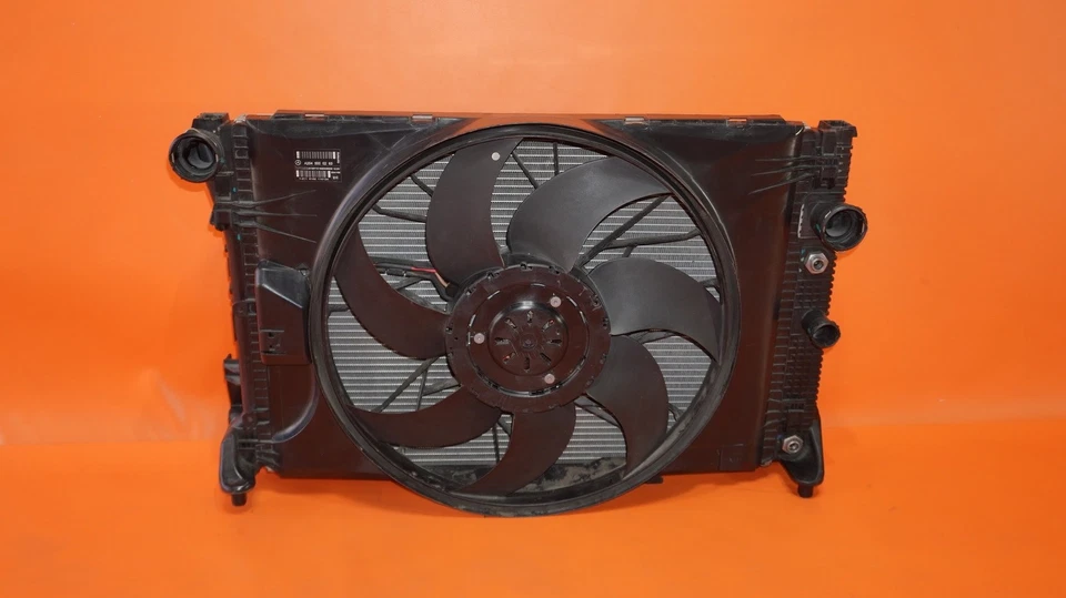 MERCEDES BENZ C300 VENTILADOR DE REFRIGERACIÓN RADIADOR CONDENSADOR 2008 2009 2010 2011 C350 OEM Foto 1 de 4