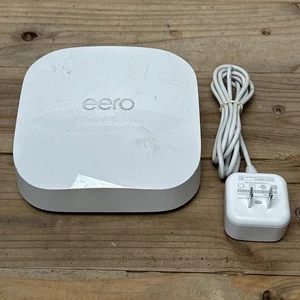 Eero Pro 6E Tri-Band Gigabit Router White #S010001 w Power Cord Used - Picture 1 of 3
