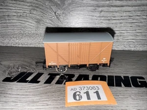 Hornby Vent Van Brown 10T W14574 OO Gauge O611 - Picture 1 of 5