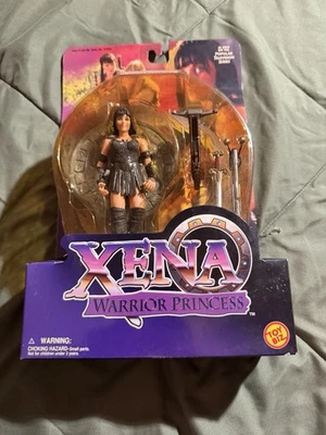 6-дюймовая экшн-фигурка 1998 Toy Biz Xena Warrior Xena A Day In The Life НОВАЯ - Изображение 1 из 4