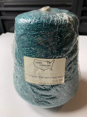 York Country Yarns 1,05 lb flash acrílico nylon metálico lã cone verde - Imagem 1 de 4