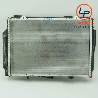 Radiador de refrigeración motor AMG R170 01-04 MERCEDES SLK320 SLK32 Z5323 Foto 1 de 4