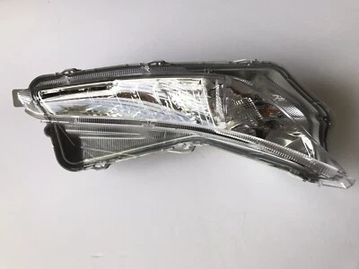 ¡NUEVO! 15-17 TOYOTA CAMRY LUZ DIURNA DELANTERA DERECHA LED LUZ DE CIRCULACIÓN 312-1656R-AC Foto 1 de 4
