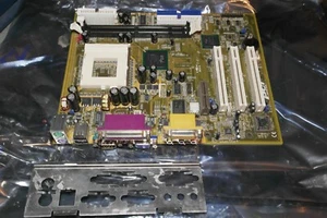 Socket 462 A ATX motherboard Intel 810 Audio VGA PCI SD - Picture 1 of 21
