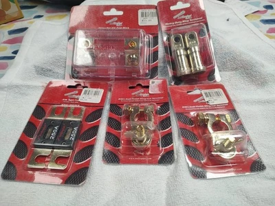 Lote estéreo coche Audiopipe.  Foto 1 de 4