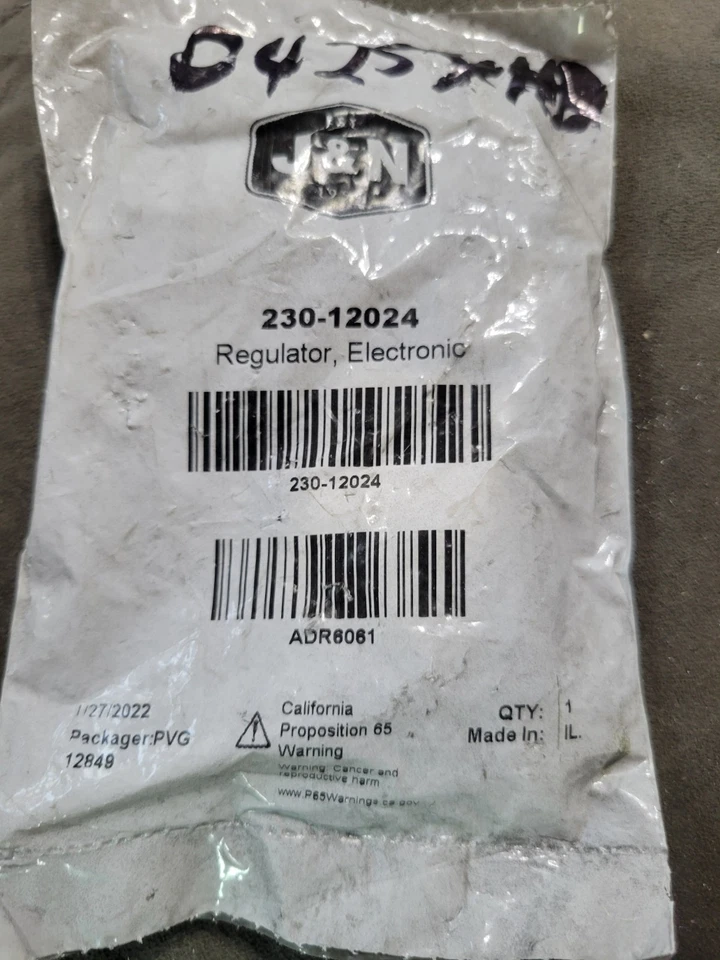 New Voltage Regulator For Chevrolet C70 8 7.0L 91-91 1116425 D683 19009724 - Image 1 of 2