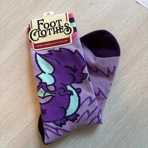 Lindos Dragones Unisex M/L Talla 5-13 Crew Calcetines Ropa para Pies Fantasía Moda Nuevos - Imagen 1 de 5