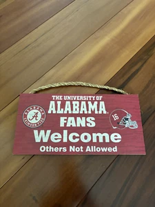 Alabama Crimson Tide Fans Welcome Wood Sign NCAA Man Cave Den Wall NEW - Picture 1 of 3