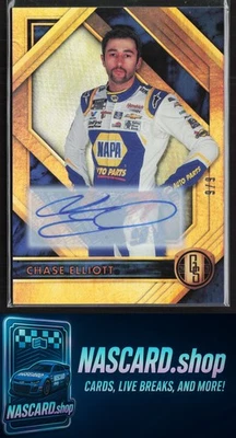 2021 Panini Chronicles Chase Elliott Gold Standard Autographs Holo Silver #9/9 - Image 1 of 2