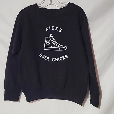 NUEVO - 5/6 - PIELES DE CONEJO Sudadera Negra - KICKS OVER CHICKS Zapato Estampado Gráfico Foto 1 de 4