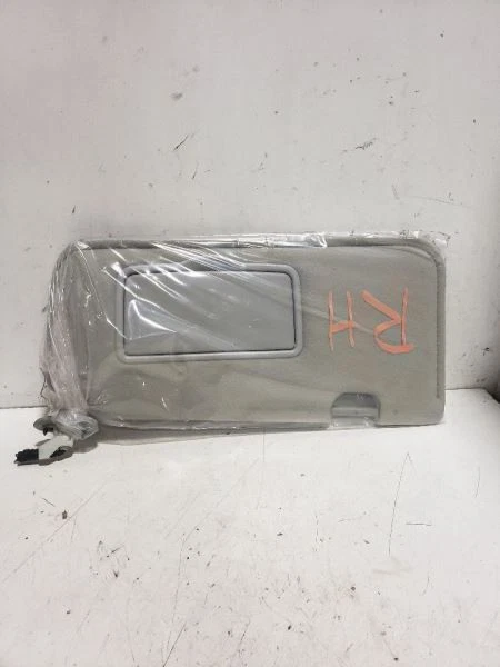 Parasol derecho pasajero con iluminación se adapta 05-06 MAZDA TRIBUTE 721093 Foto 1 de 2