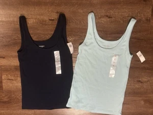 Camiseta sin mangas Old Navy nueva con etiquetas para mujer ajustada súper suave pequeña X 2 azul marino y azul bebé - Imagen 1 de 5