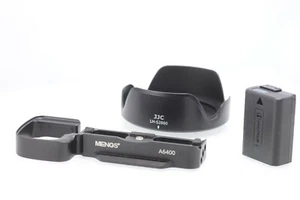 For A6400 Sony Battery, Lens Hood JJC and Plate Mengs in Good Condition no Box - Imagen 1 de 6