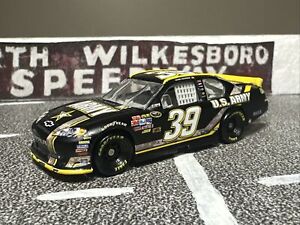 2012 Ryan Newman #39 US ARMY 1/64 NASCAR Lionel Diecast Loose COT