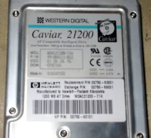 Western Digital Caviar 21200 Model WDAC21200-71H 1281.9 MB IDE HDD - Picture 1 of 3