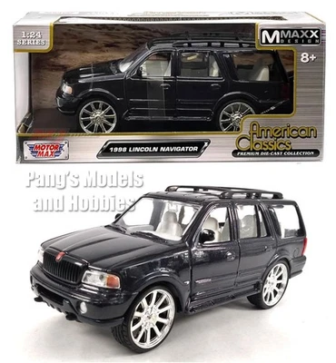 Lincoln Navigator 1998 modelo diecast escala 1/24 - Motormax - negro con caja Foto 1 de 4