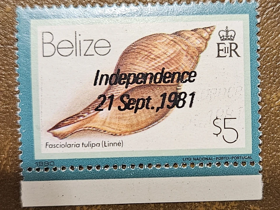 Sobreimpresión Shell Independence de Belice 1981 (Scott 586; SG 643) MNH Foto 1 de 1