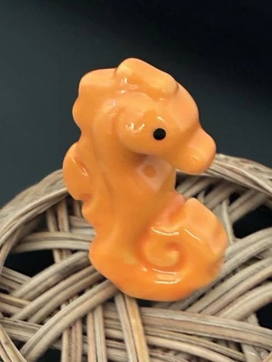 New Nora Fleming  SEAHORSE MINI  # A182 Horsin Around  - Sea Horse - Retired - Image 1 of 4