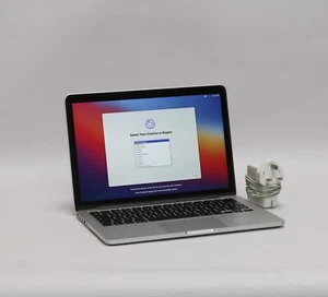13-calowy Apple MacBook Pro Retina 2,6 GHz i5 8 GB RAM 128GB SSD A1502 2014 25034 - Zdjęcie 1 z 15