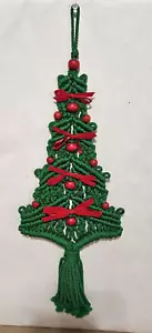Vtg Macrame Christmas Tree Wall Hanging Green, Red Beads & Bows 17 in. Nice! - Picture 1 of 2