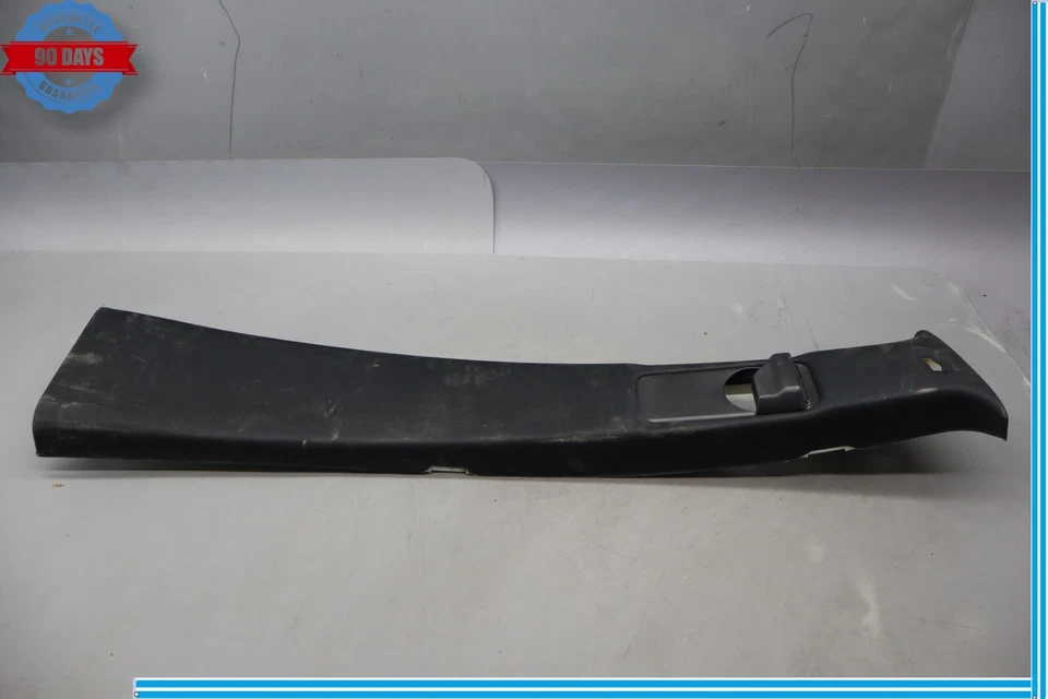 06-11 Mercedes W164 ML450 lado direito do passageiro tampa de acabamento do pilar B preta fabricante de equipamento original - Imagem 1 de 4