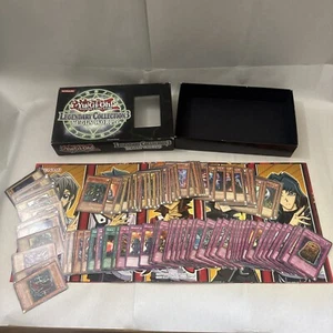 YUGIOH LEGENDÄRE SAMMLUNG 3 YUGI'S WORLD Special Edition Box Set - mit KARTEN - Bild 1 von 11