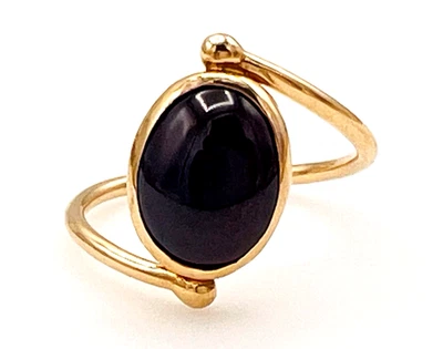 Conjunto de bisel de oro amarillo sólido de 14K anillo de derivación cruzado granate talla 5,5 Foto 1 de 4