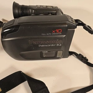 PANASONIC Palmcorder PV-IQ204 VHS-C Color Video Camcorder Tested With Power Cord - Picture 1 of 15