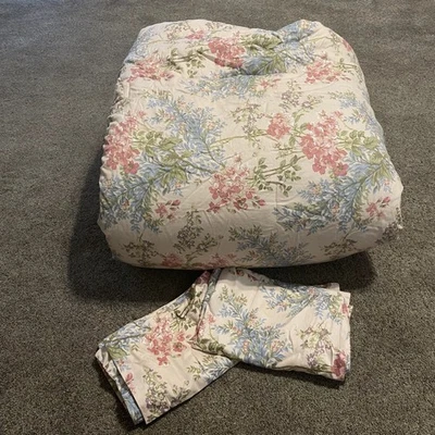 Lauren Ralph Lauren Sadie Pink Floral 3-Pc  Queen Quilt Set 2 Shams *READ*  - Image 1 of 4