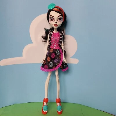 MONSTER HIGH DOLL SKELITA CALAVERAS ART CLASS DAUGHTER OF LOS SKELETOS MATTEL - Image 1 of 4