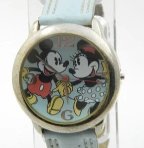Disney Blue Faced Mickey And Minnie Mouse Holding Hands Watch - Picture 1 of 1
