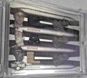2006 TRIPLE THREADS WHITE WHALE RELIC COMBOS B ROBERTS C RIPKEN F ROBINSON 1/1