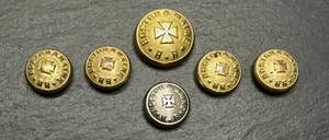 6 VINTAGE BOSTON & MAINE RR RAILROAD ROUND METAL CLIP ON BUTTONS M32 - Picture 1 of 18