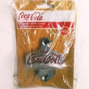 Abrebotellas Coca-Cola 1991 Vintage Coca-Cola Montaje en Pared 1929 Réplica - Imagen 1 de 8