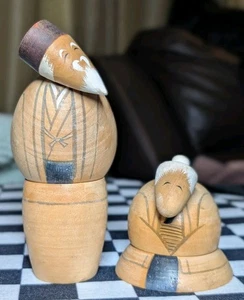 Conjunto De Colección Muñecas Kokeshi Japonesas Talladas A Mano Abuela y Abuelo - Imagen 1 de 18