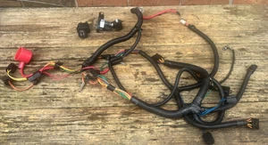 Arnés de cableado Cub Cadet 2009 RZT50 VT 925-04621A con interruptor de toma de fuerza 925-04174 - Imagen 1 de 6