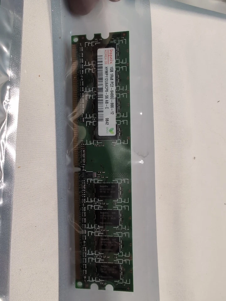 2GB 2x1GB PC2-6400 DELL SNPXG700C/1G DDR2-800 HYNIX HYMP112U64CP8-S6 AB-C  - Image 1 of 2