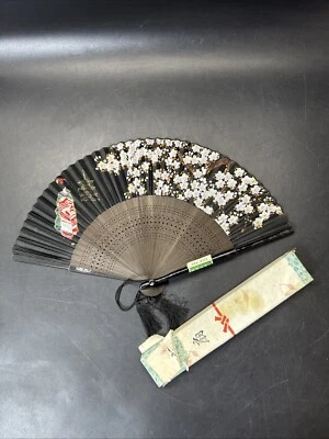 Plegable de mano de verano, flor de cerezo, tema japonés Foto 1 de 4