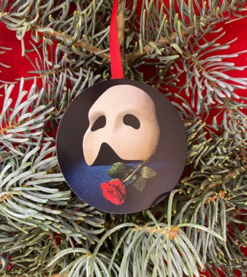 Fantasma de la Ópera ADORNO DE ÁRBOL DE NAVIDAD Imán Grabado Personalizado Musical Foto 1 de 4