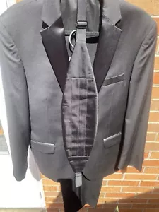 Black Tuxedo Wedding Formal Wear Tailored Fit Black Jos A Bank Traveler Classic - Picture 1 of 20