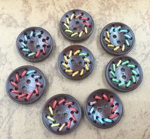 20pcs 2-Holes Wooden Round Sewing Buttons Clothing Accessories Handmade 20MM - Picture 1 of 2