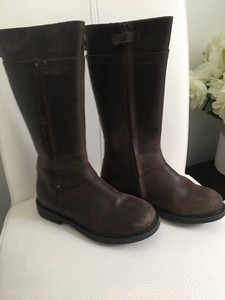 russell and bromley girls boots