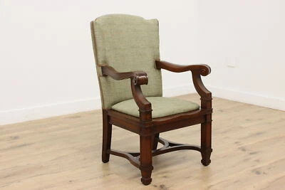 Silla de escritorio de oficina tradicional antigua tallada de nogal, Clemco #49280 Foto 1 de 4