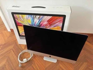 iMac Retina 5K, 27", 2020, 3,1 GHz 6-Core Intel Core i5, 6 GB DDR4 250,69 GB SSD - Bild 1 von 22