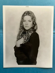 Denise Richards, original talent agency headshot photo with credits - Picture 1 of 2