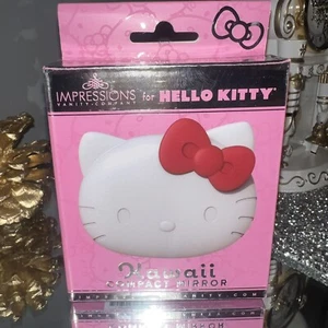 Hello Kitty Kawaii Compact Mirror Magnifying w/ Light Impressions Vanity Co NIB - Picture 1 of 20