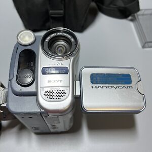 Sony DCR-TRV255E Digital Handycam 8mm Tape Video Camera Recorder 990x Zoom