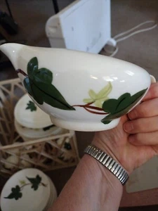 Baltic Ivy by BLUE RIDGE SOUTHERN POTTERY Gravy Boat - Picture 1 of 4