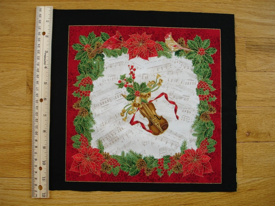 Рождественская музыкальная скрипка кардиналы сосновые шишки хлопок лоскутное одеяло тканевый блок  - Изображение 1 из 1