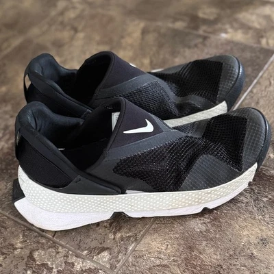 Nike Go FlyEase RN Easy On Off Negro Blanco Zapatillas sin cordones EE. UU. 8 USADAS EN EXCELENTE ESTADO Foto 1 de 4